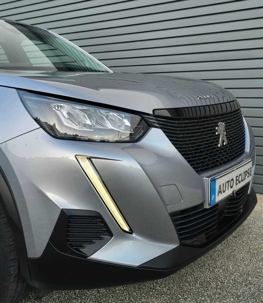 peugeot-2008-2023-gasolina-1199cc