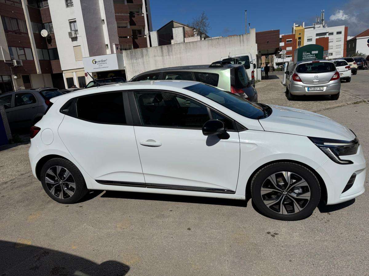 renault-clio-2023-diesel-1461cc