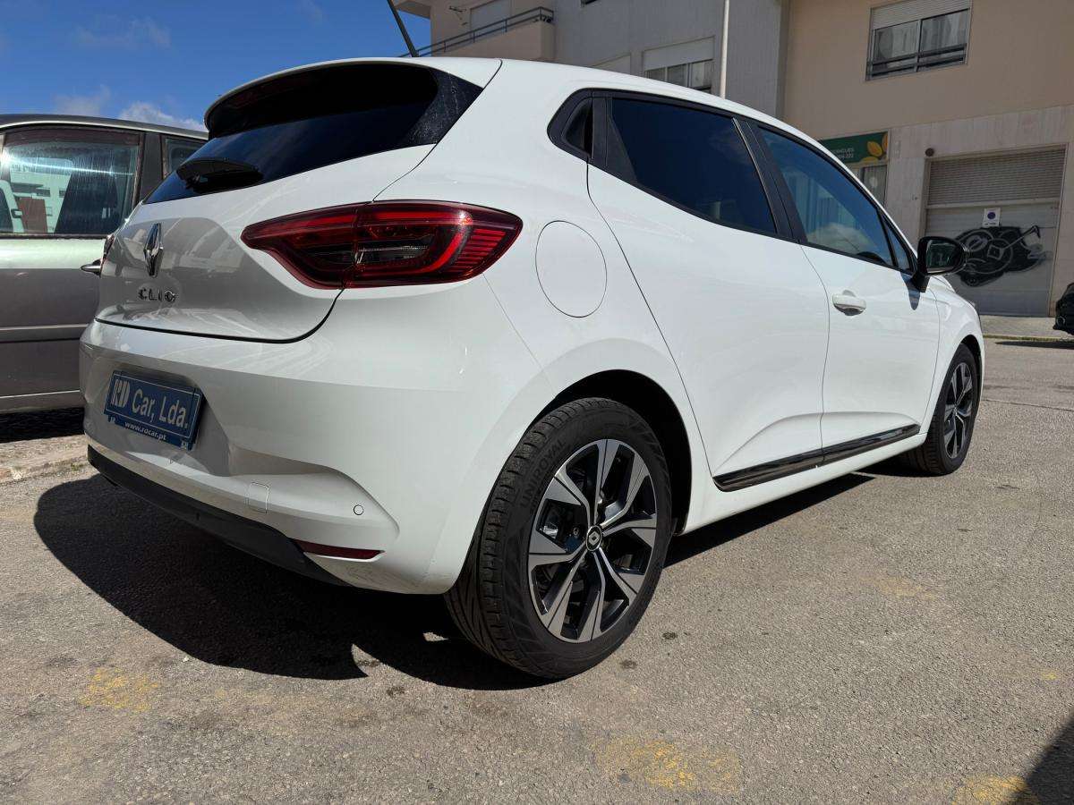 renault-clio-2023-diesel-1461cc