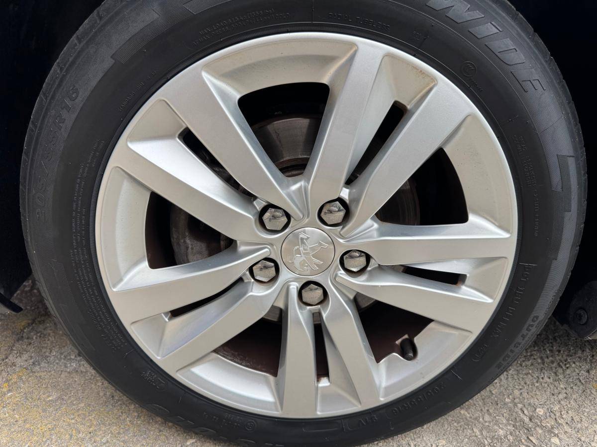 peugeot-308-sw-2015-diesel-1560cc