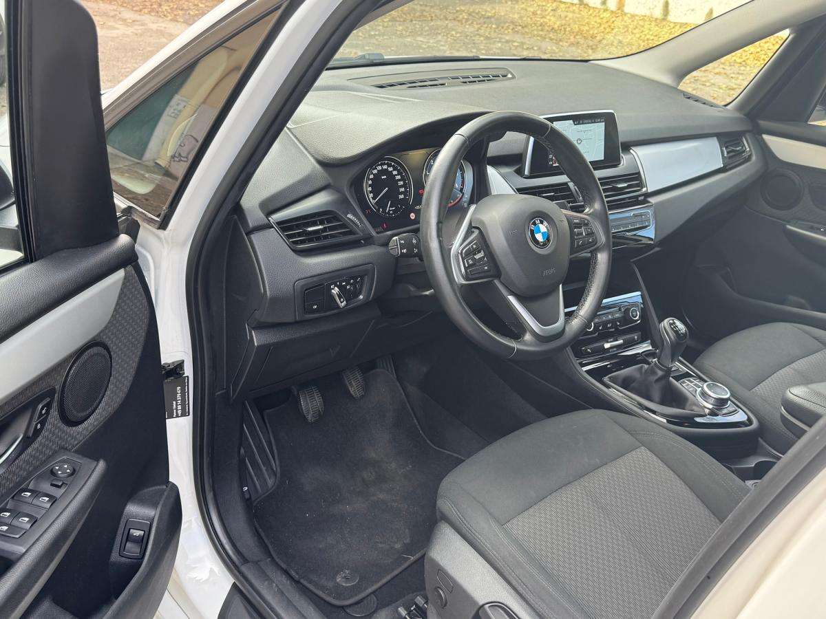 bmw-serie-2-2021-diesel-1496cc