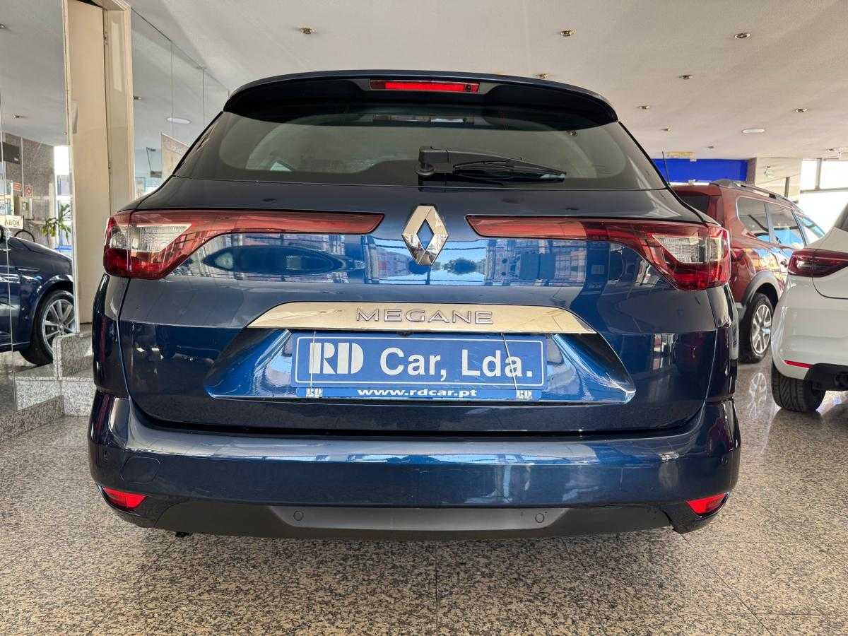 renault-megane-sport-tourer-2020-diesel-1461cc