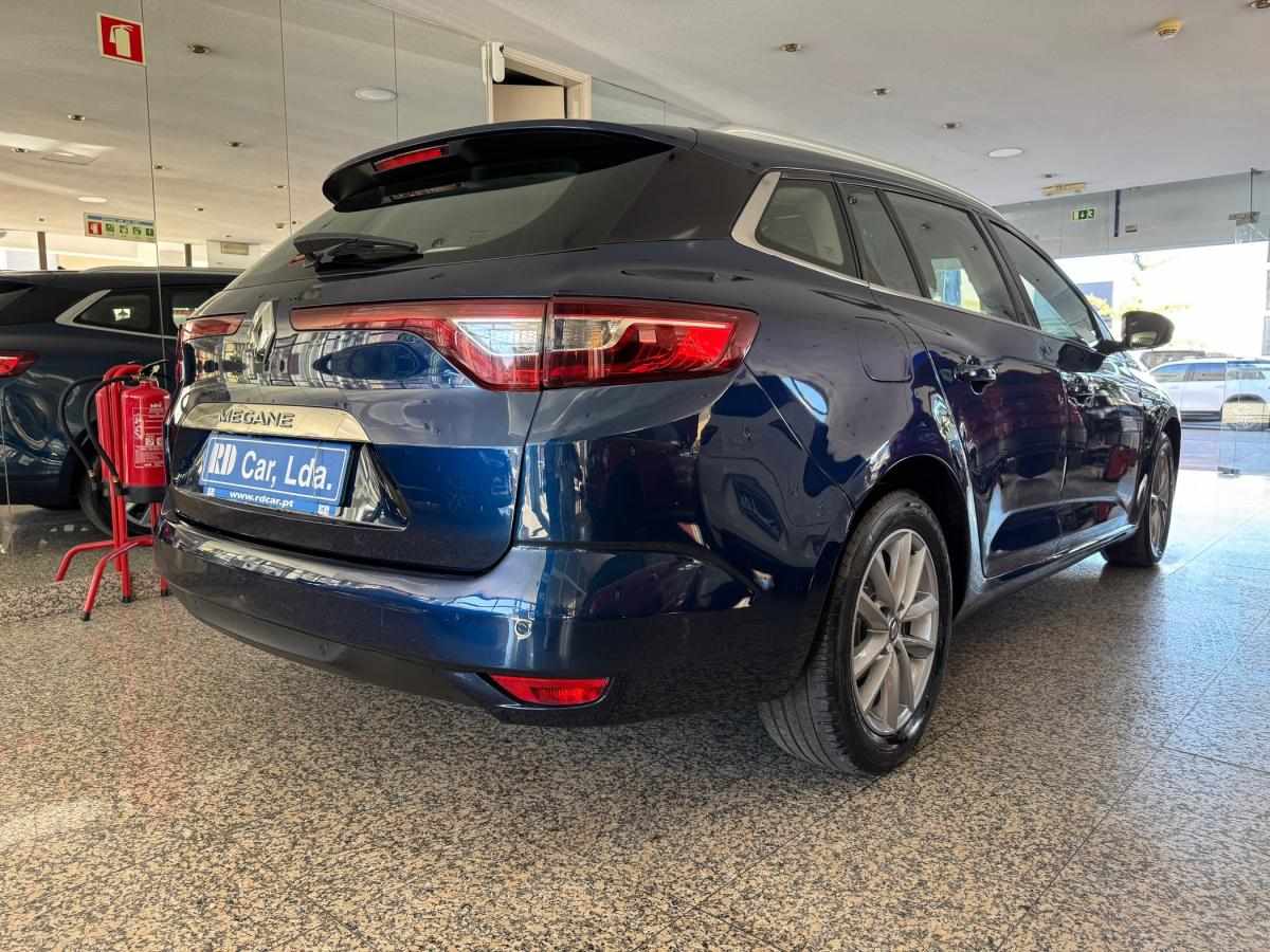 renault-megane-sport-tourer-2020-diesel-1461cc