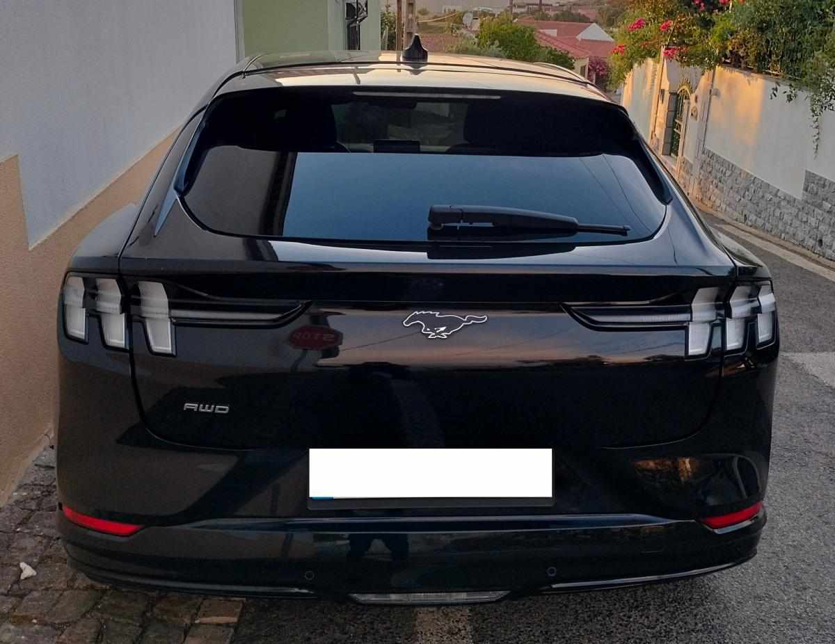 ford-mustang-mach-e-long-range-awd-2022-eletrico