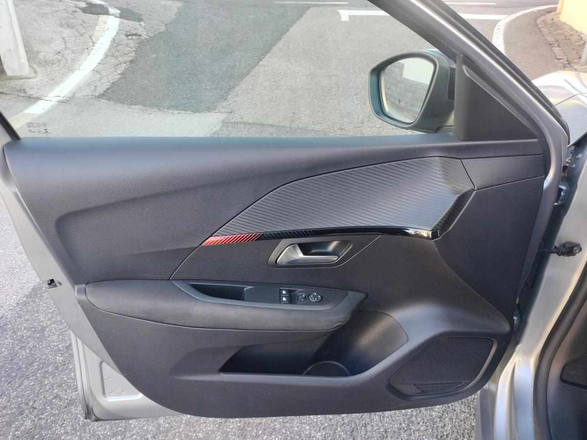 peugeot-208-1-2-puretech-2022-gasolina-1199cc