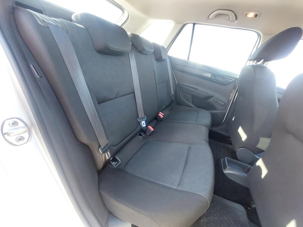 skoda-fabia-break-2017-gasolina-999cc