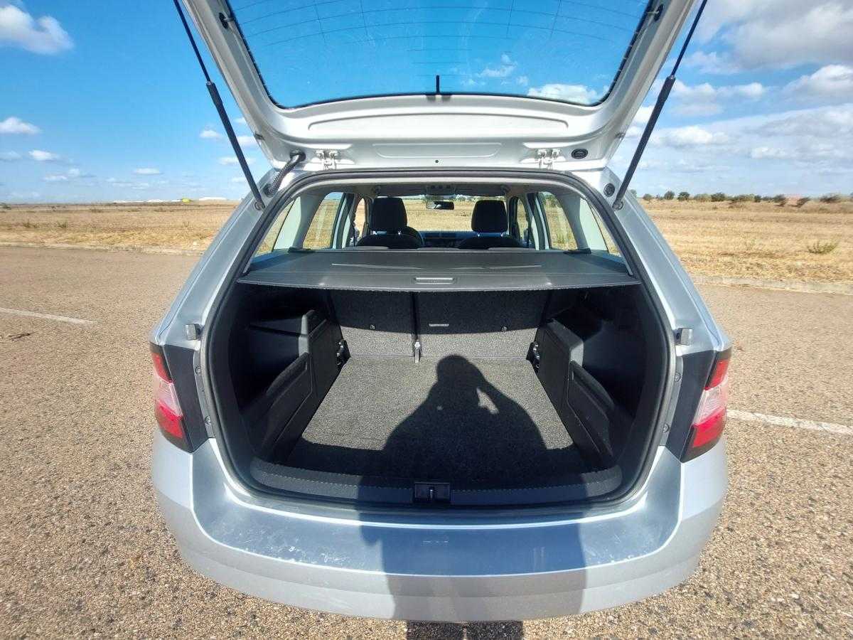 skoda-fabia-break-2017-gasolina-999cc