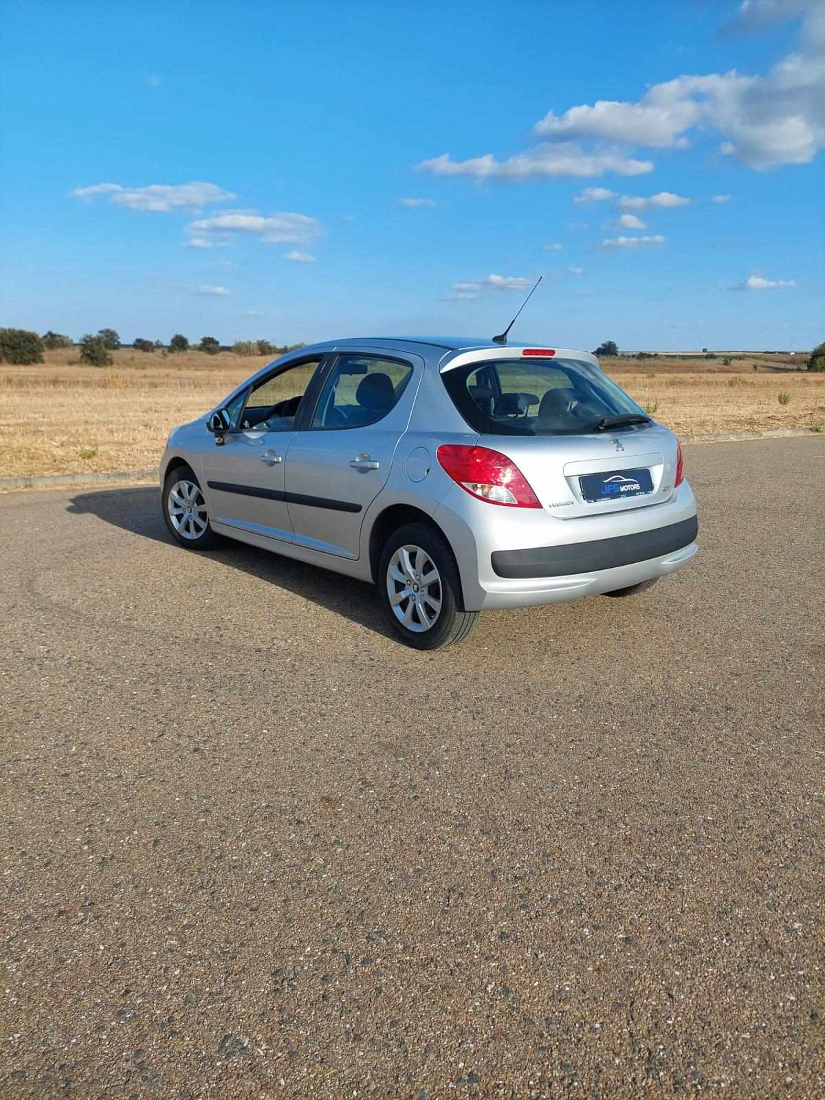 peugeot-207-2009-gasolina-1397cc