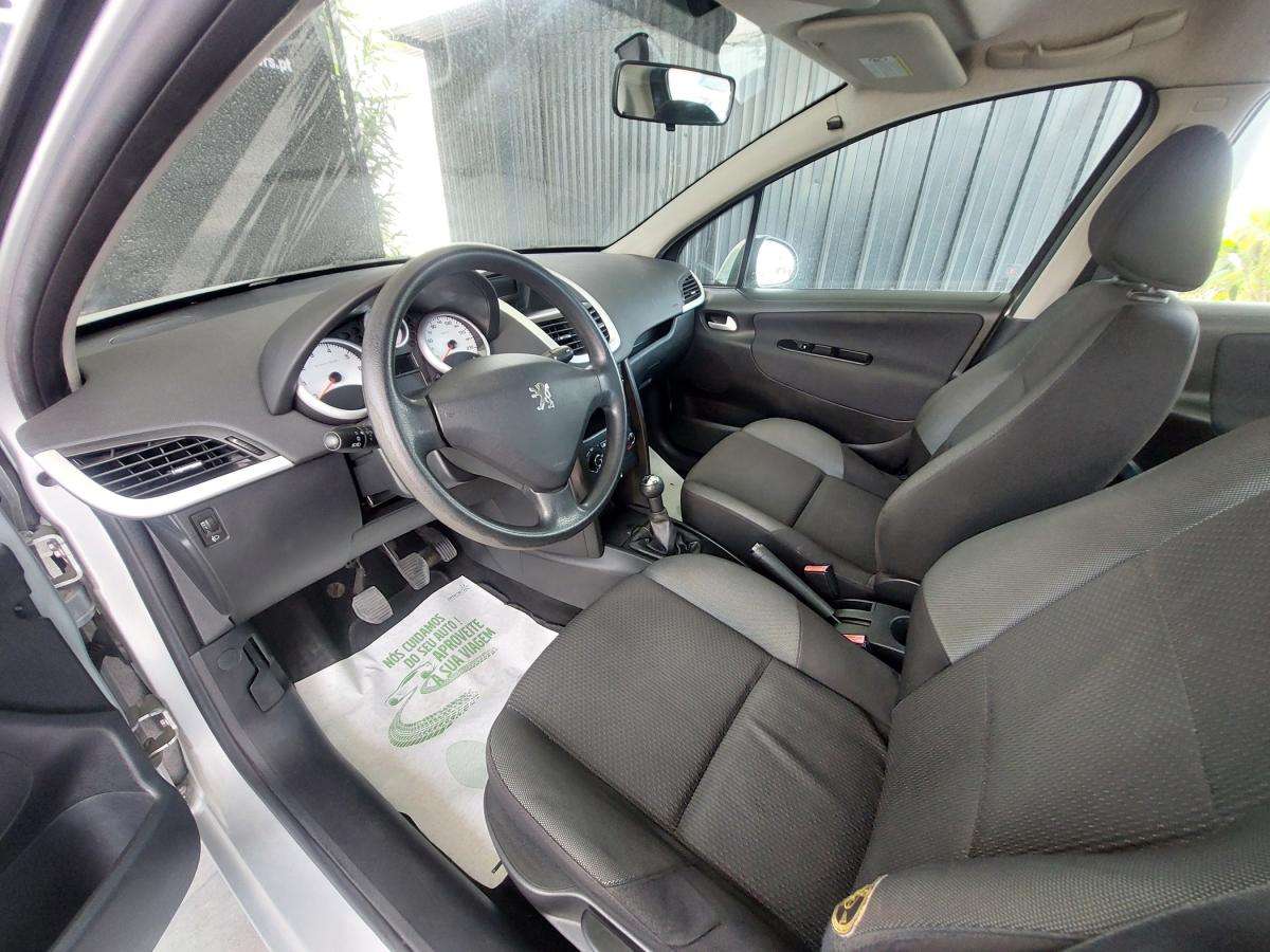 peugeot-207-2009-gasolina-1397cc