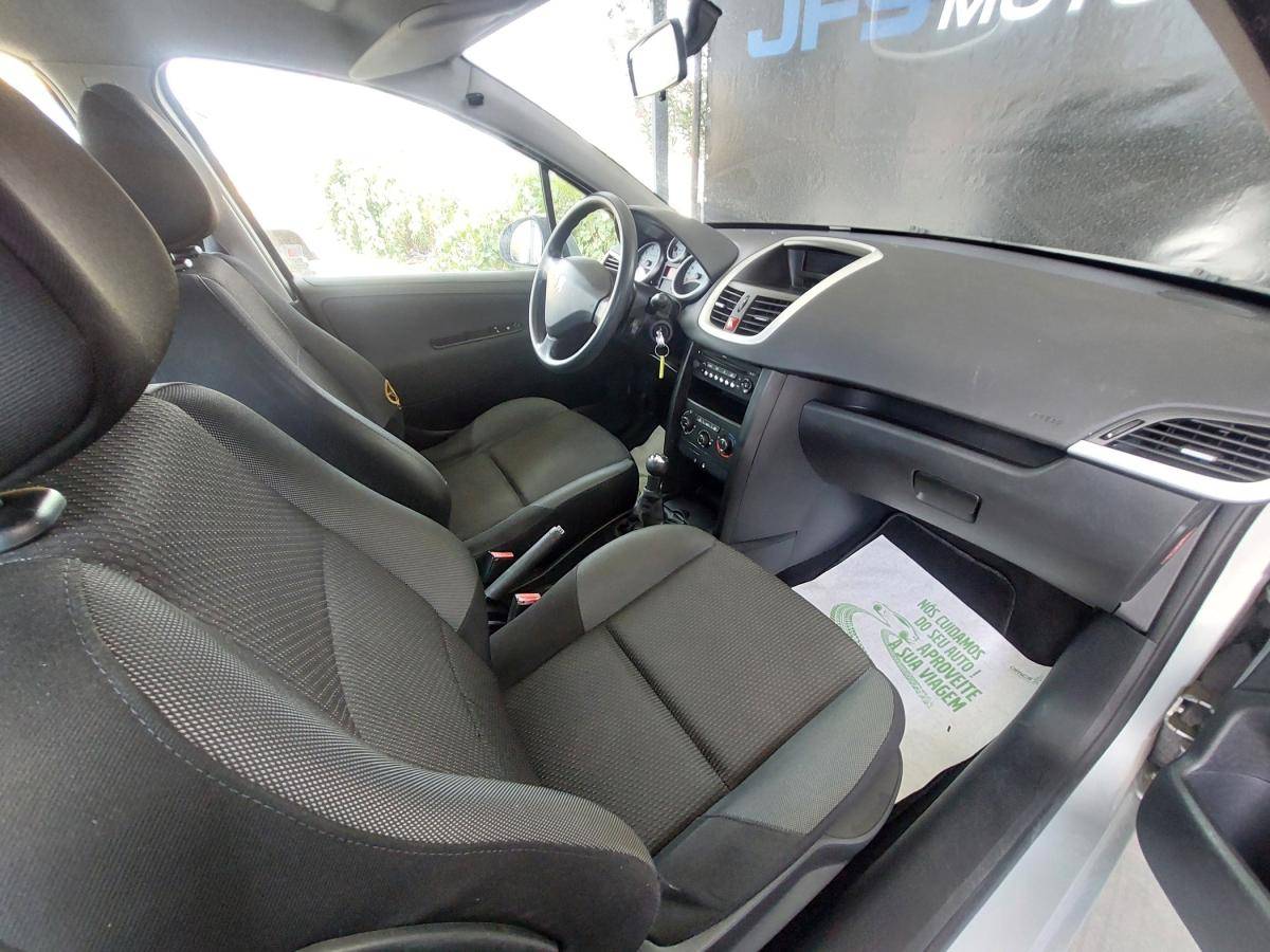 peugeot-207-2009-gasolina-1397cc