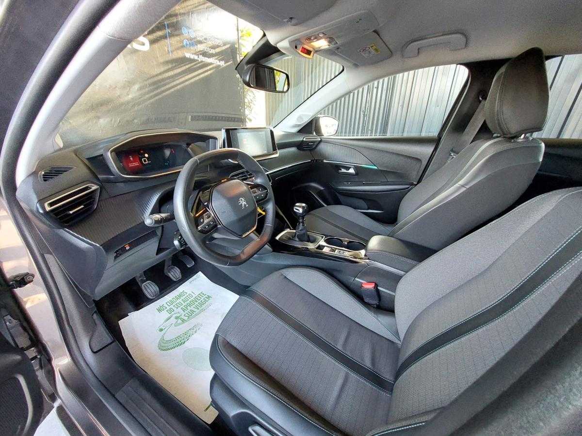 peugeot-208-2023-gasolina-1199cc