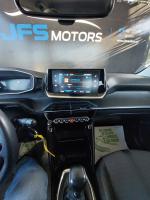 peugeot-208-2023-gasolina-1199cc