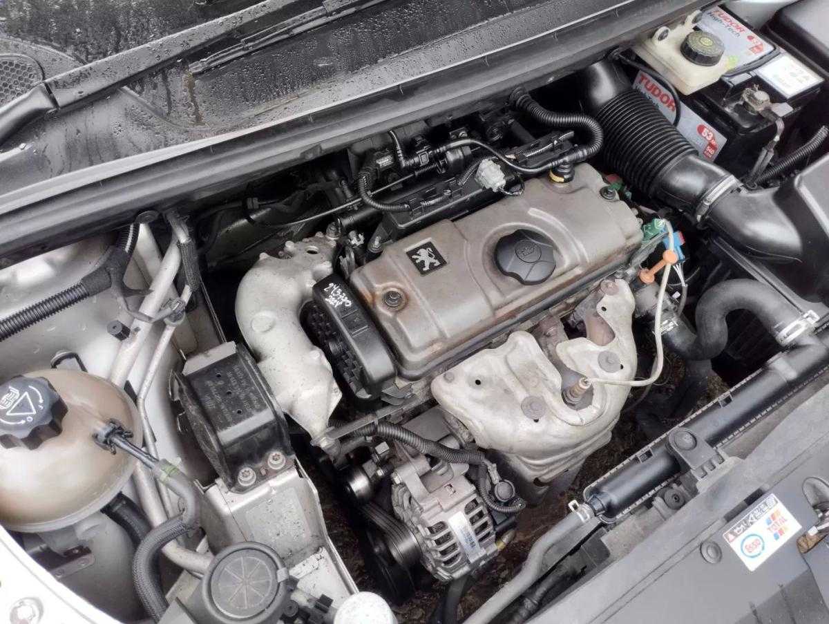 peugeot-307-2002-gasolina-1360cc