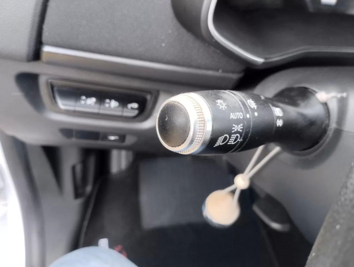 renault-zoe-2020-eletrico-200cc