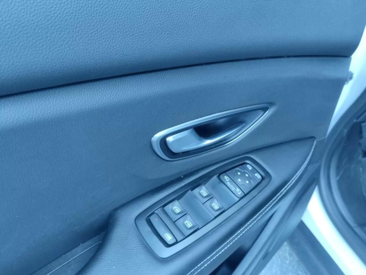 renault-grand-scenic-2017-diesel-1598cc