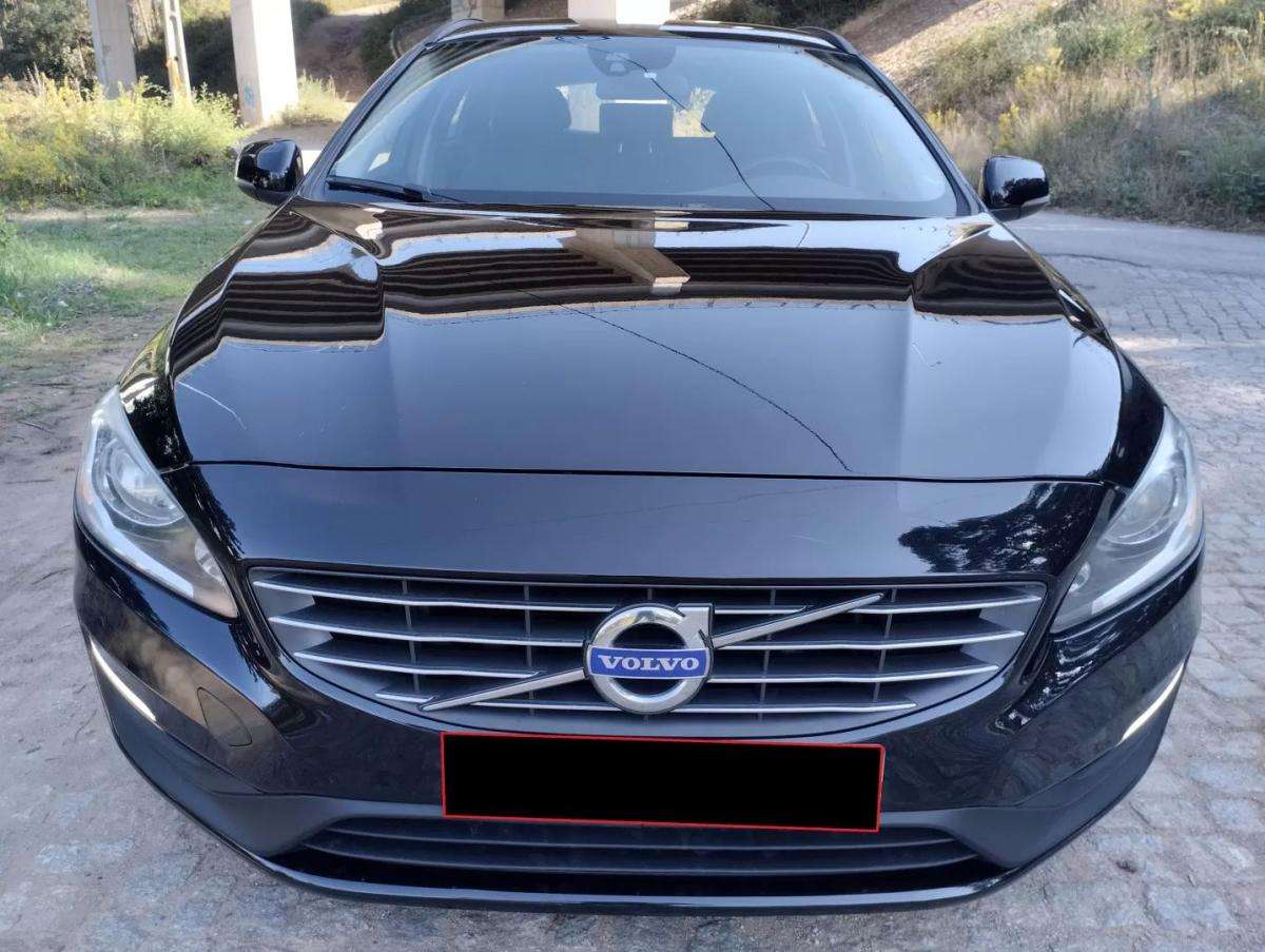 volvo-v60-2014-diesel-1969cc