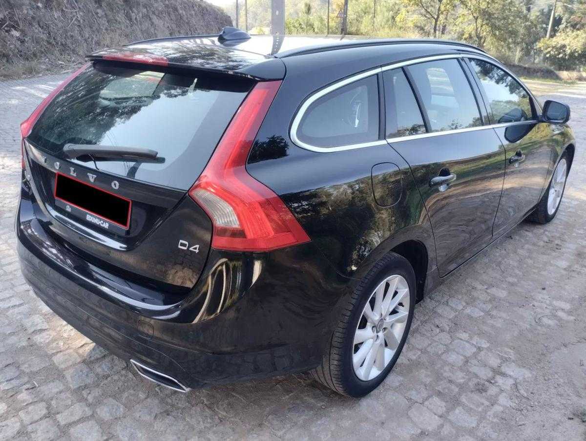 volvo-v60-2014-diesel-1969cc