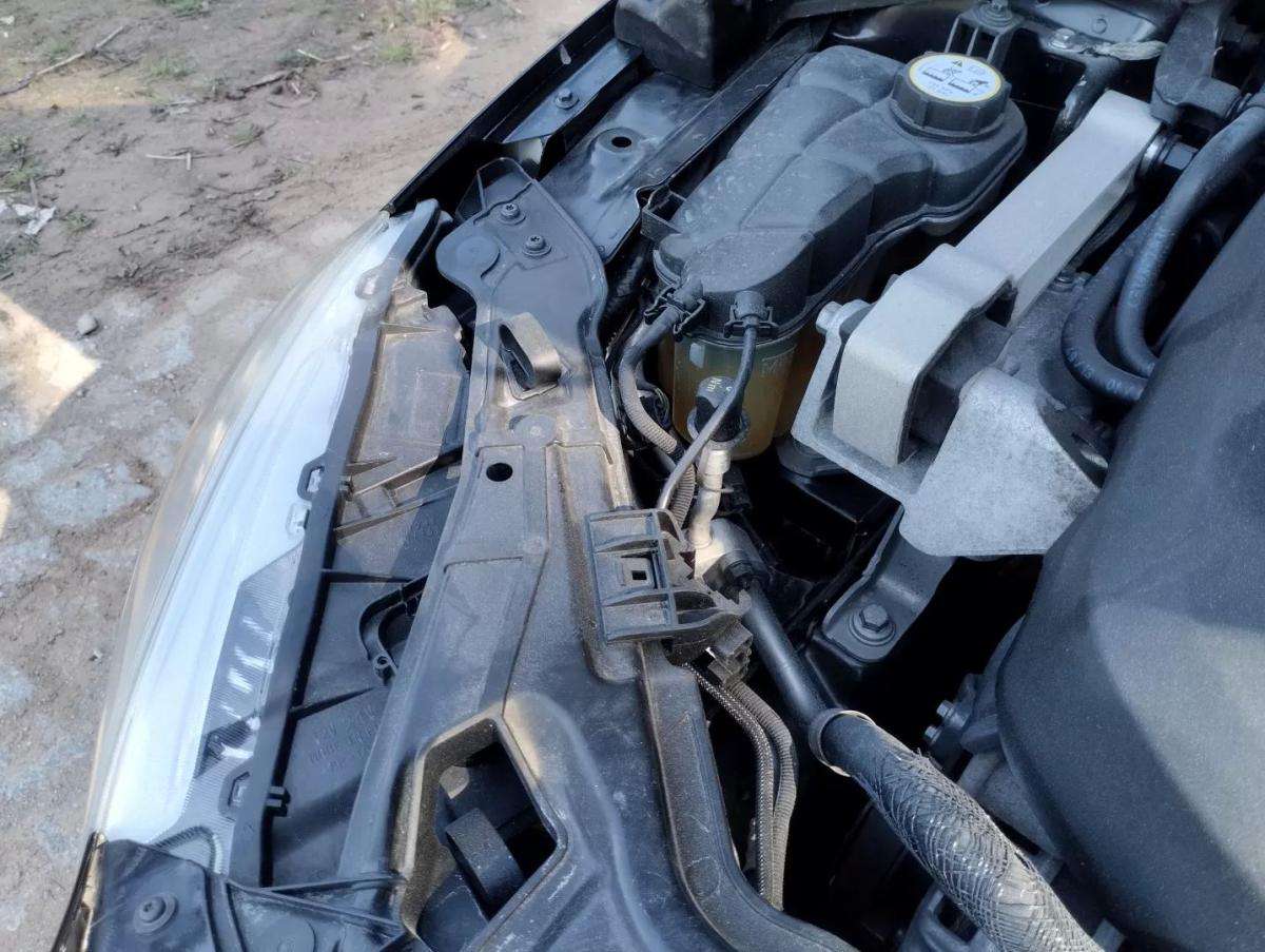 volvo-v60-2014-diesel-1969cc