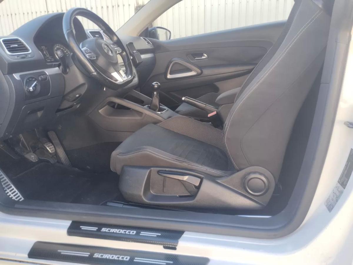 volkswagen-scirocco-2011-gasolina-1390cc