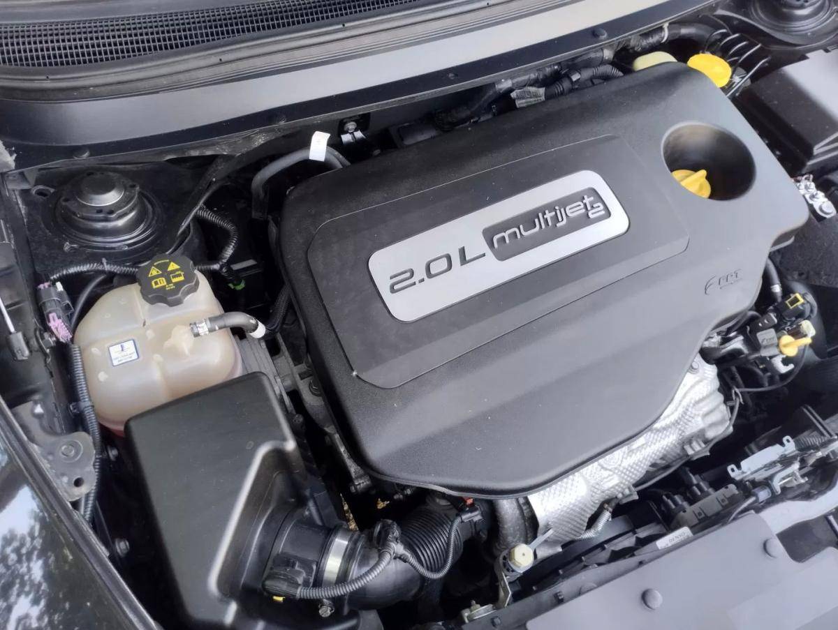 jeep-cherokee-2014-diesel-1956cc