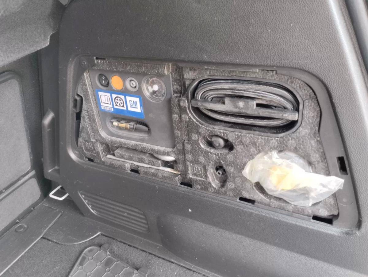 opel-meriva-2015-gpl-1364cc