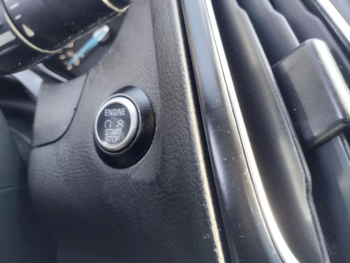 ford-focus-2018-gasolina-998cc