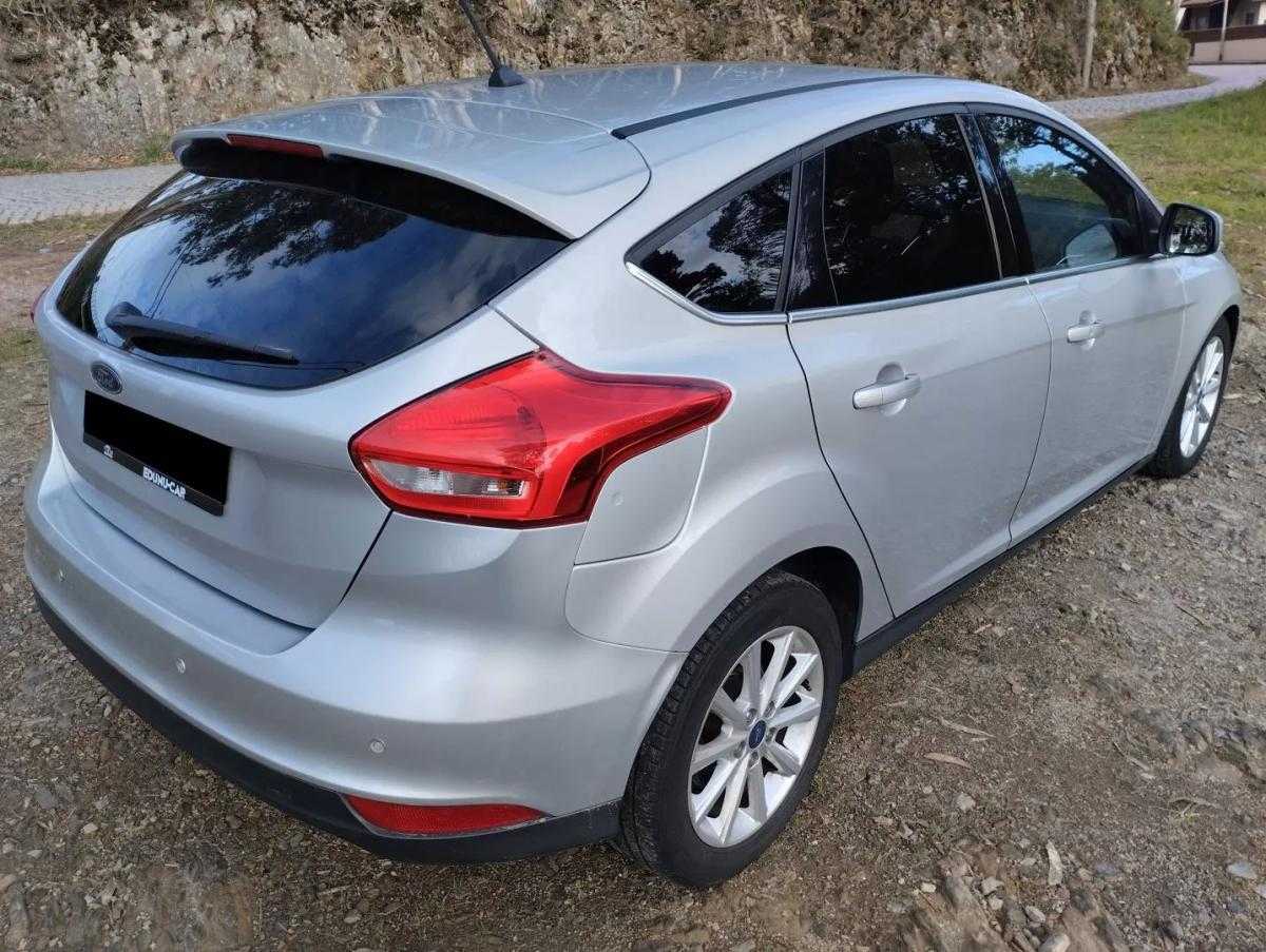 ford-focus-2018-gasolina-998cc