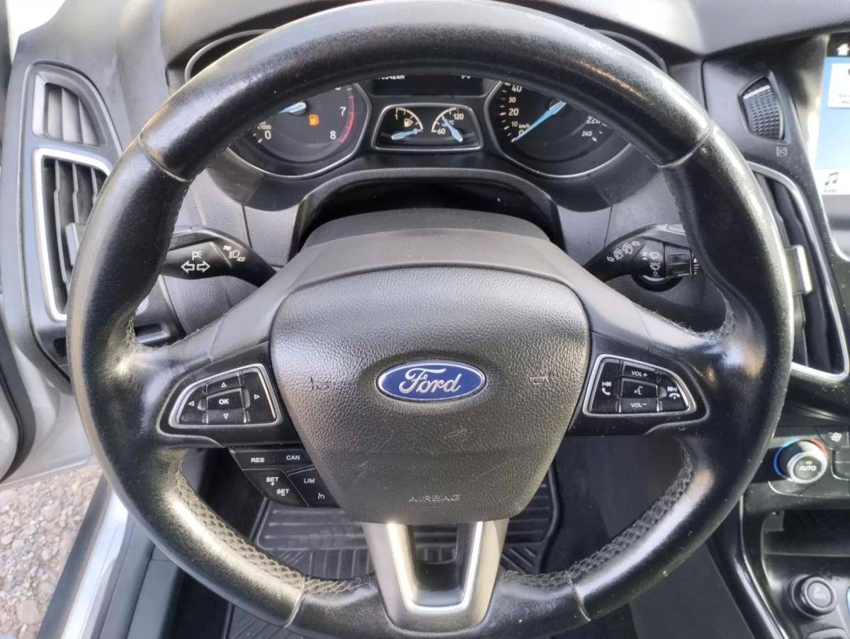 ford-focus-2018-gasolina-998cc