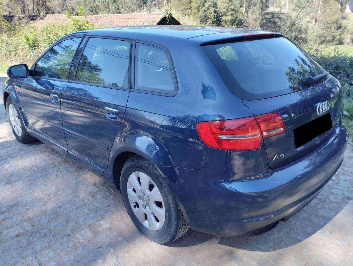 audi-a3-sportback-2012-diesel-1598cc