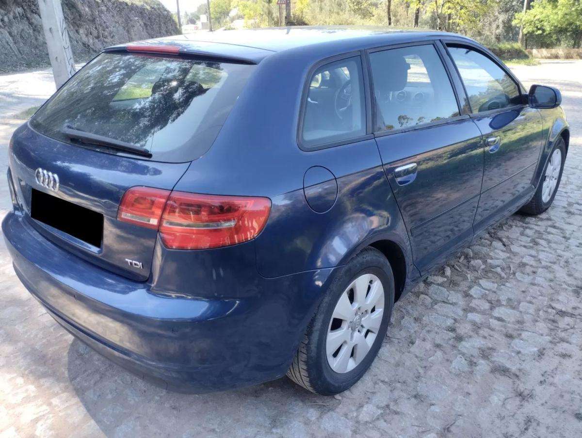 audi-a3-sportback-2012-diesel-1598cc