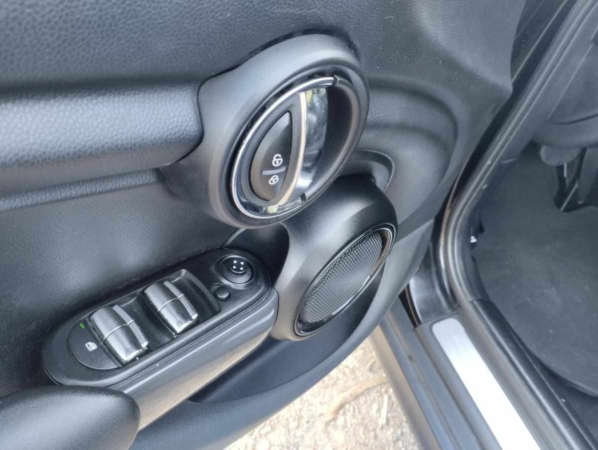 mini-cooper-d-2015-diesel-1496cc