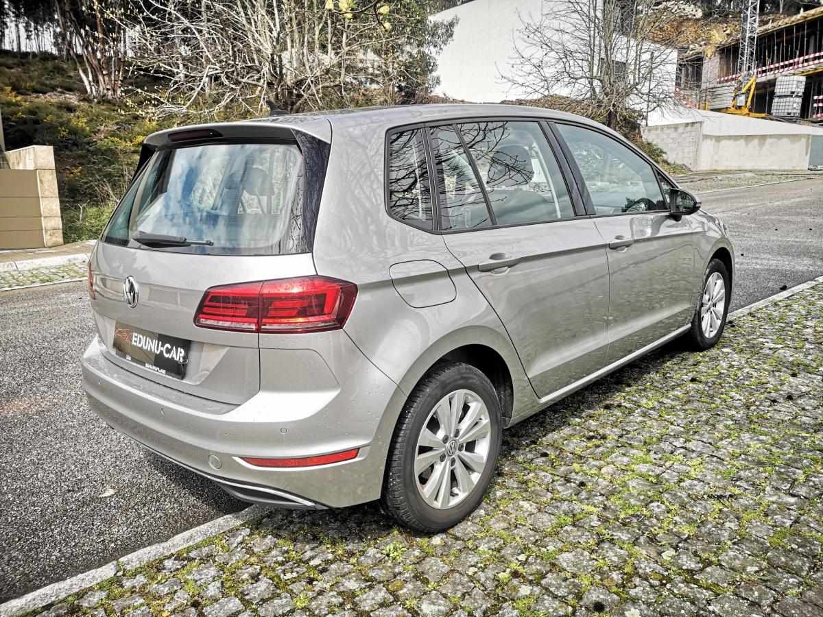 volkswagen-golf-2019-diesel-1598cc