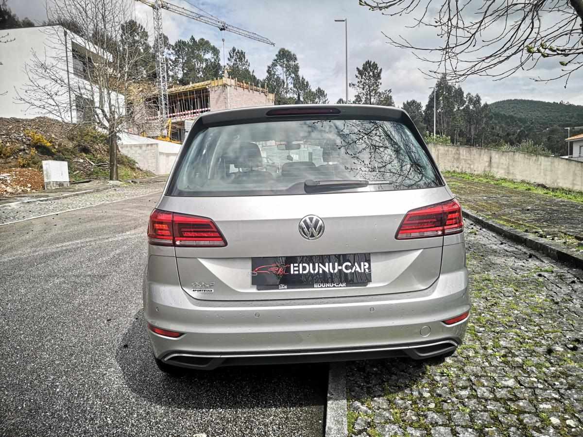 volkswagen-golf-2019-diesel-1598cc