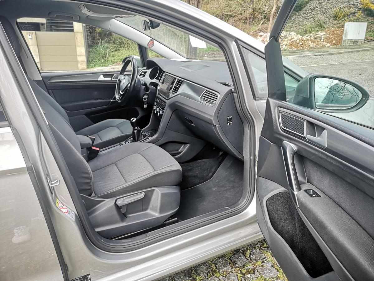 volkswagen-golf-2019-diesel-1598cc