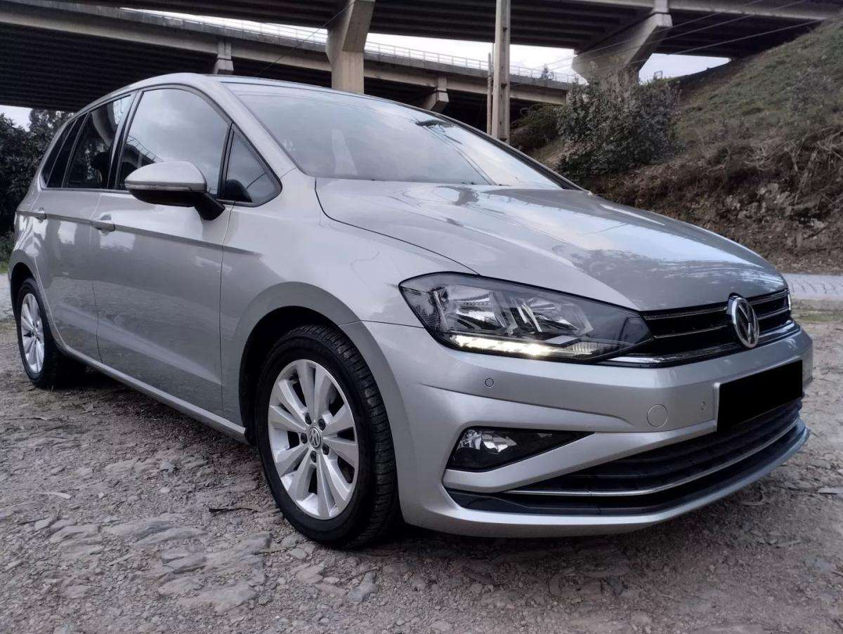 volkswagen-golf-2019-diesel-1598cc
