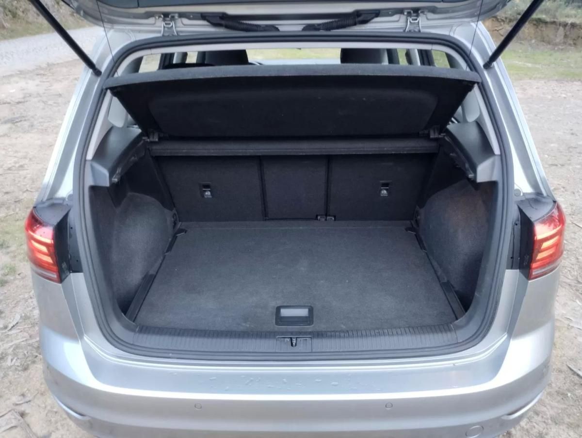 volkswagen-golf-2019-diesel-1598cc