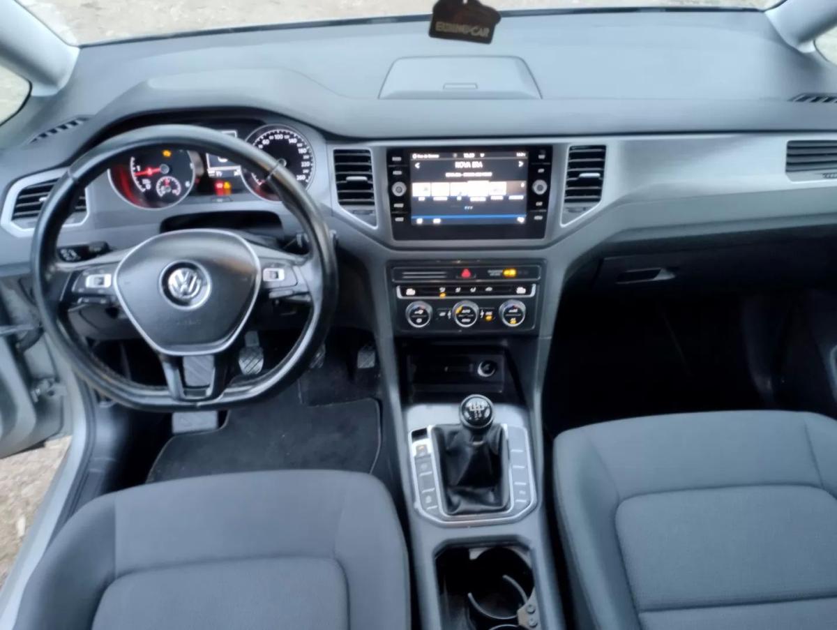 volkswagen-golf-2019-diesel-1598cc