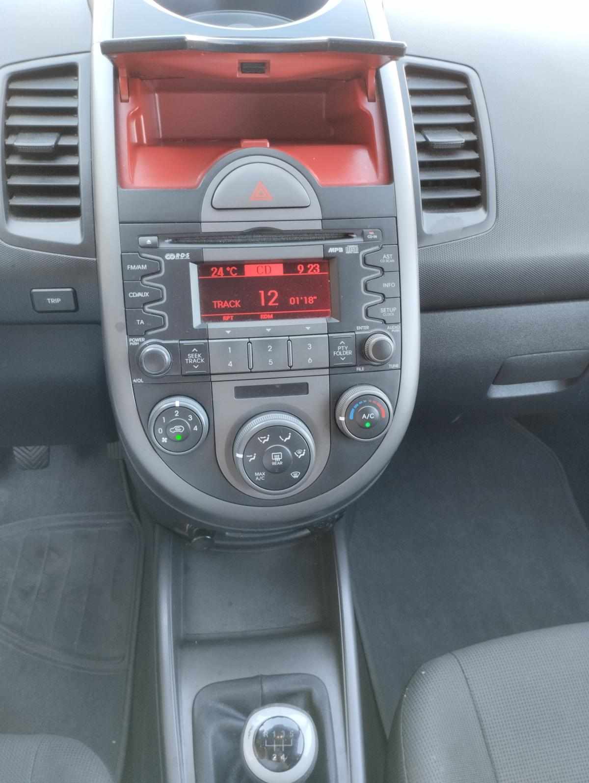 kia-soul-2009-diesel-1582cc