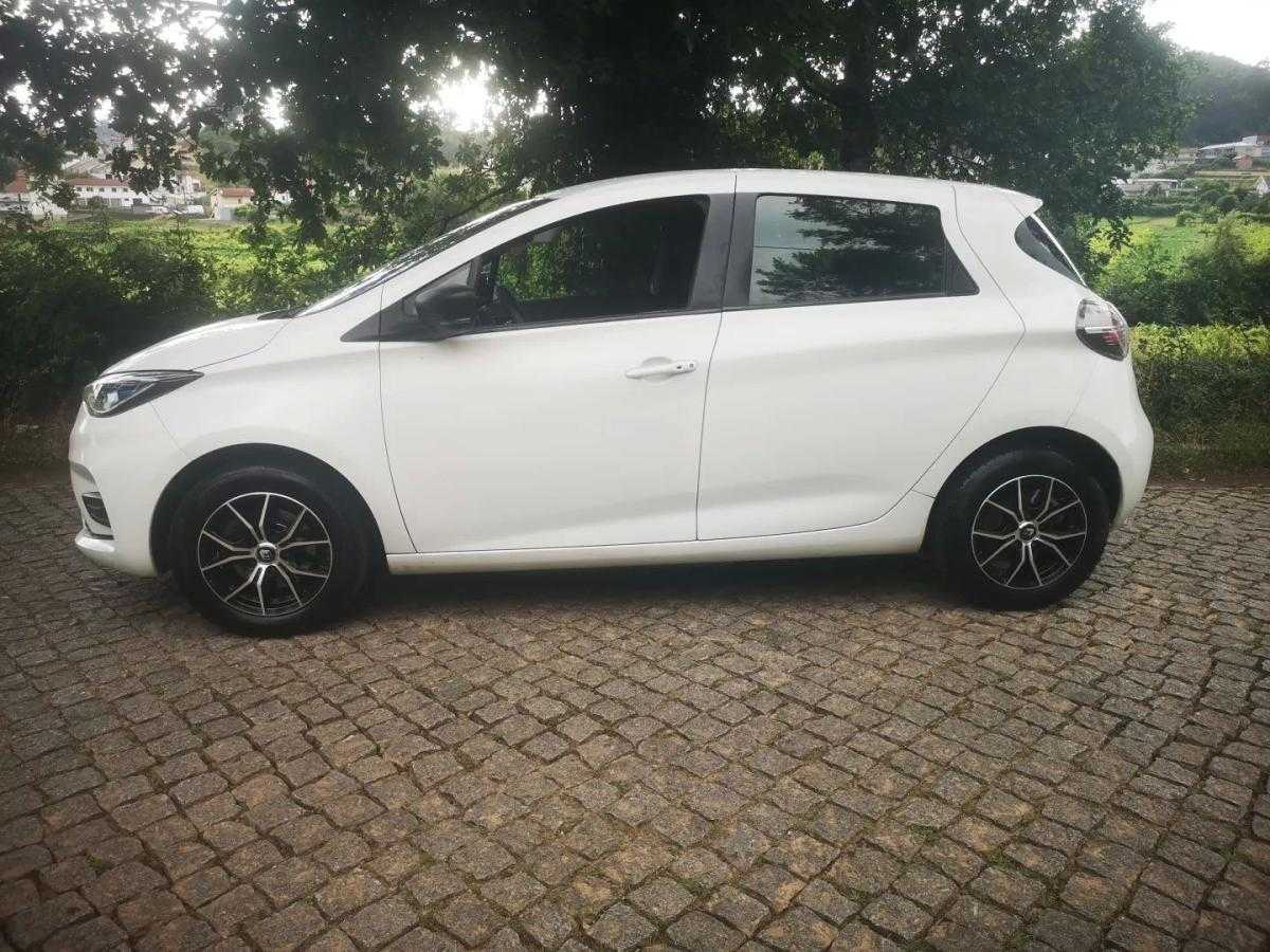renault-zoe-2020-eletrico-200cc