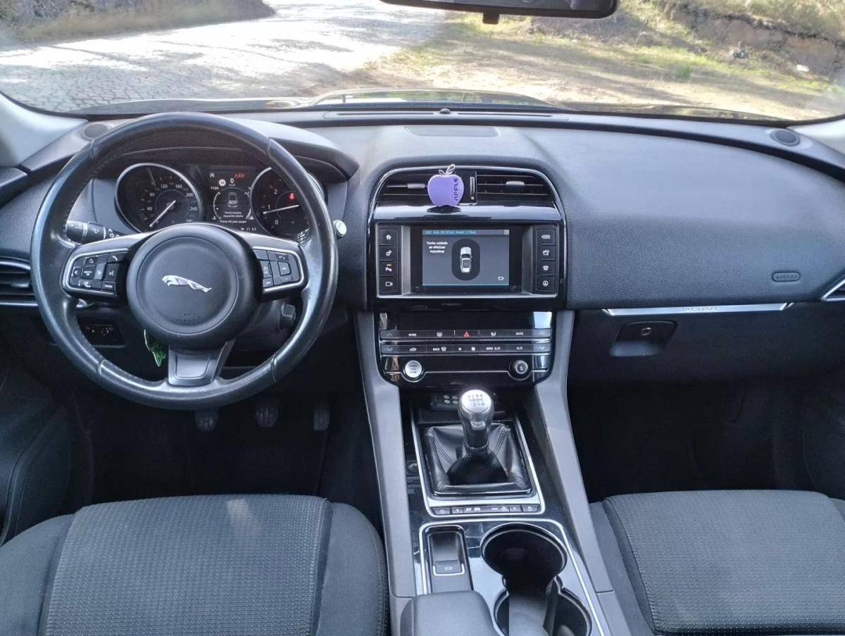 jaguar-f-pace-2017-diesel-1999cc