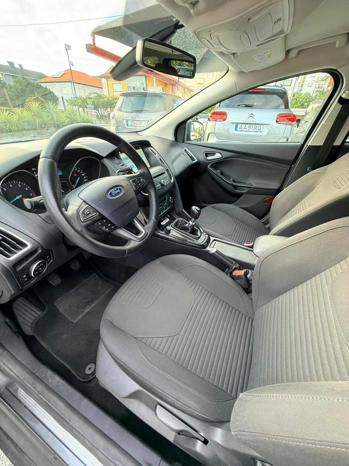 ford-focus-2017-gasolina-998cc