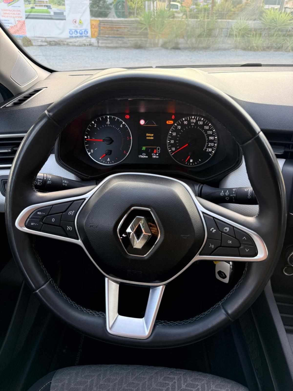 renault-clio-2022-diesel-1461cc