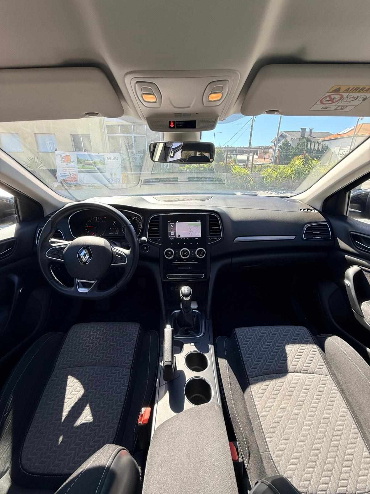 renault-megane-sport-tourer-2022-diesel-1461cc