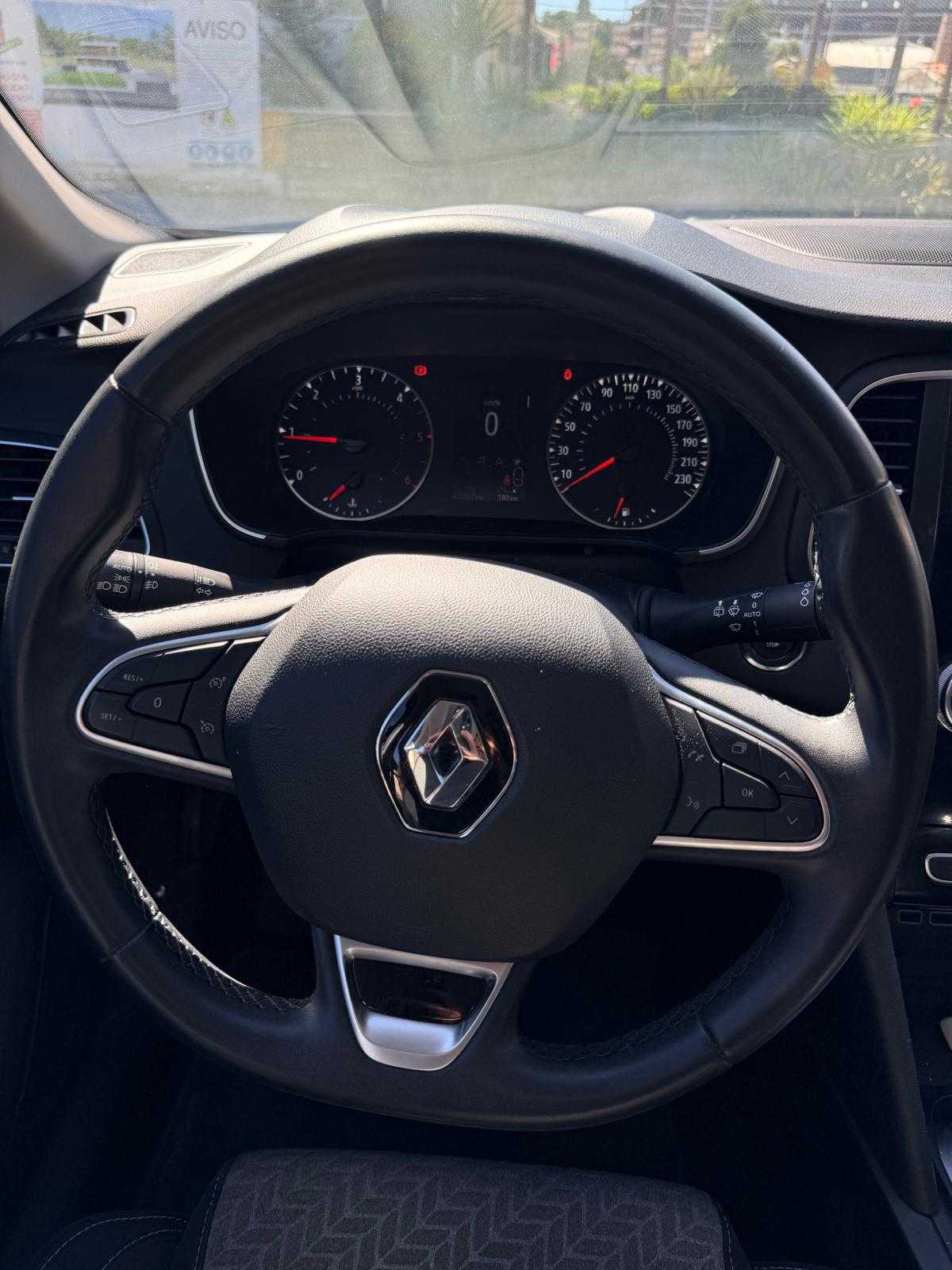 renault-megane-sport-tourer-2022-diesel-1461cc