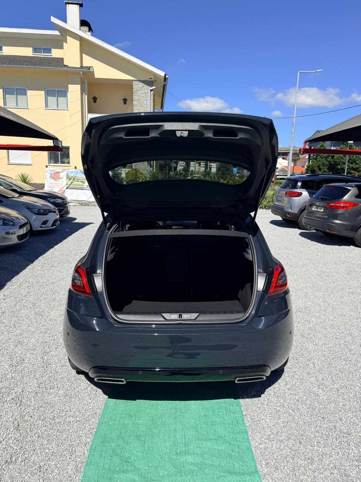 peugeot-308-2019-gasolina-1199cc