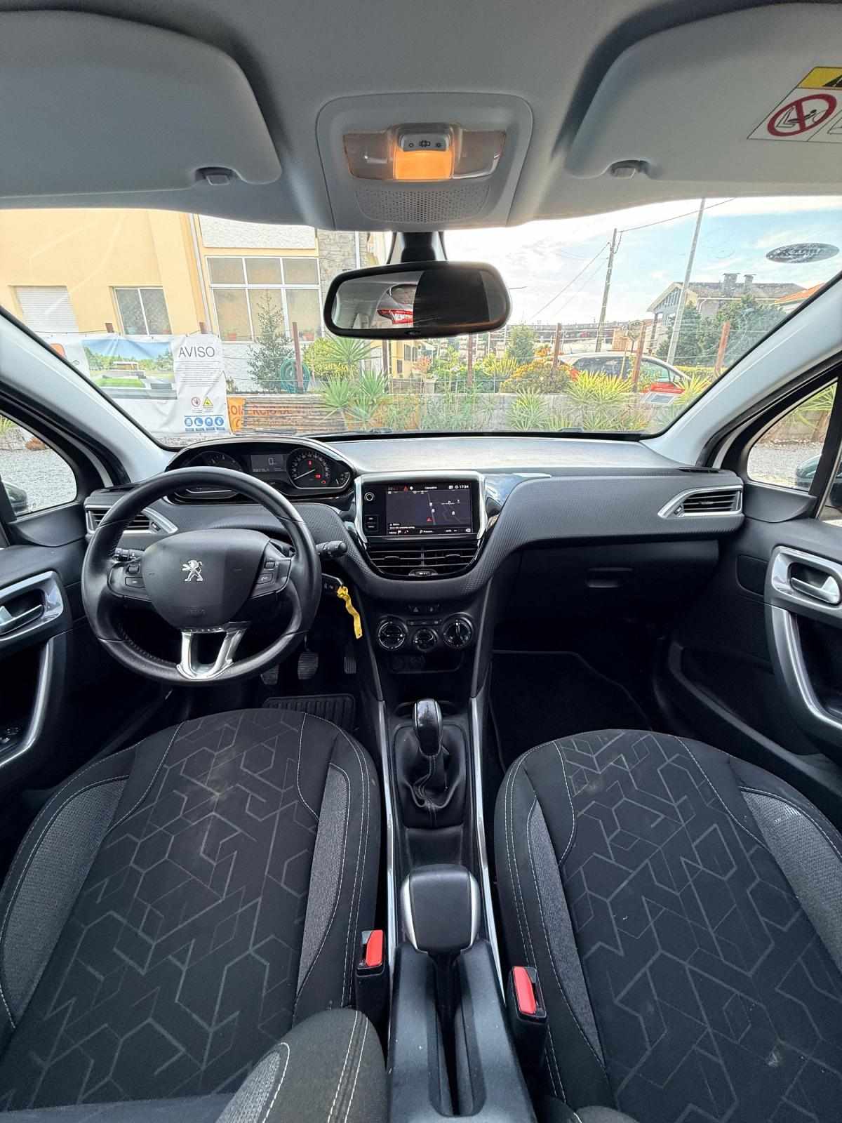 peugeot-2008-2017-diesel-1560cc