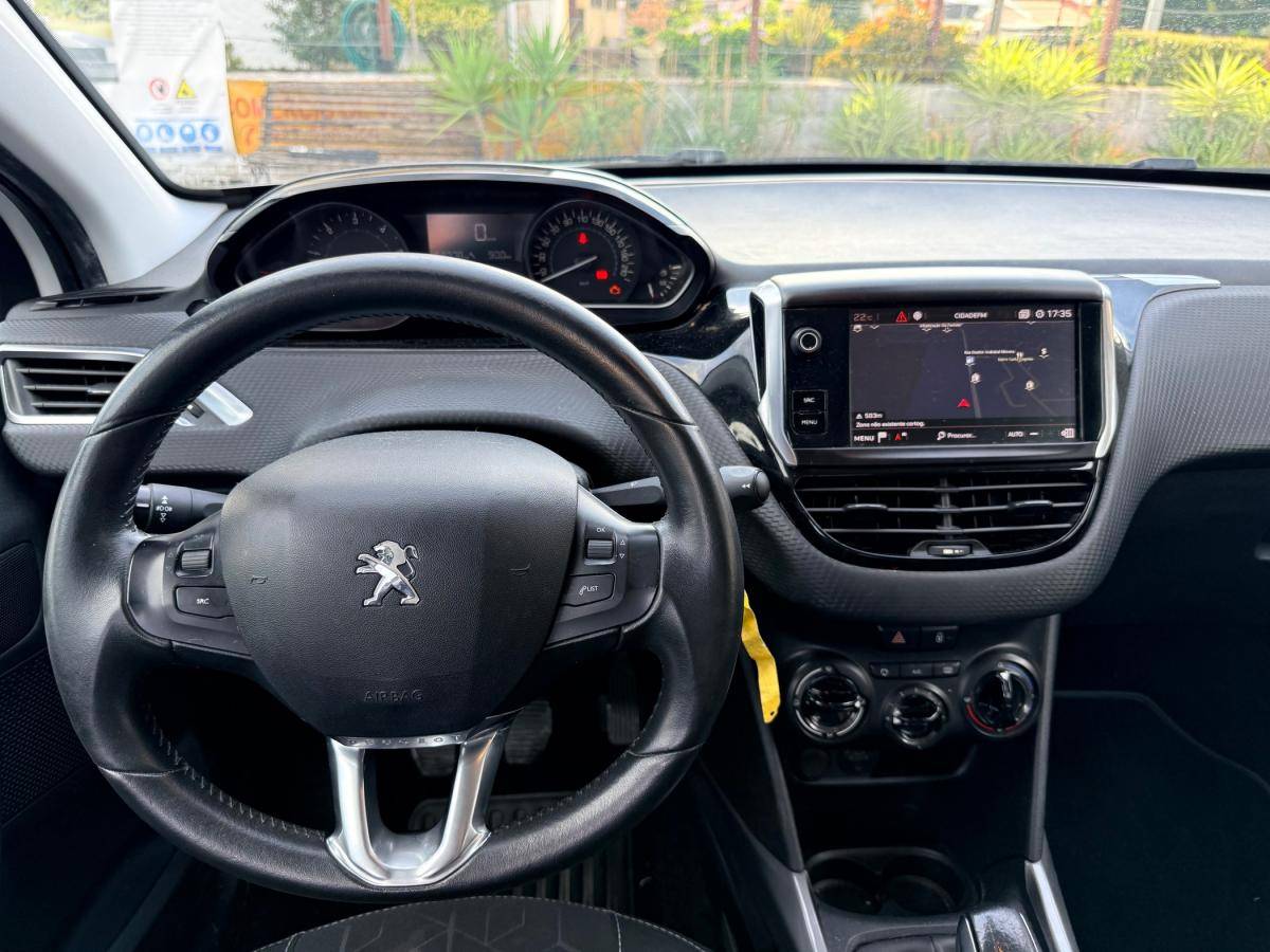 peugeot-2008-2017-diesel-1560cc