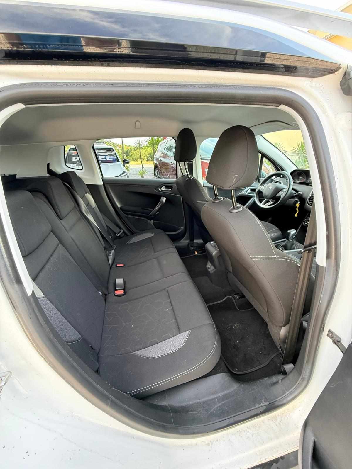 peugeot-2008-2017-diesel-1560cc