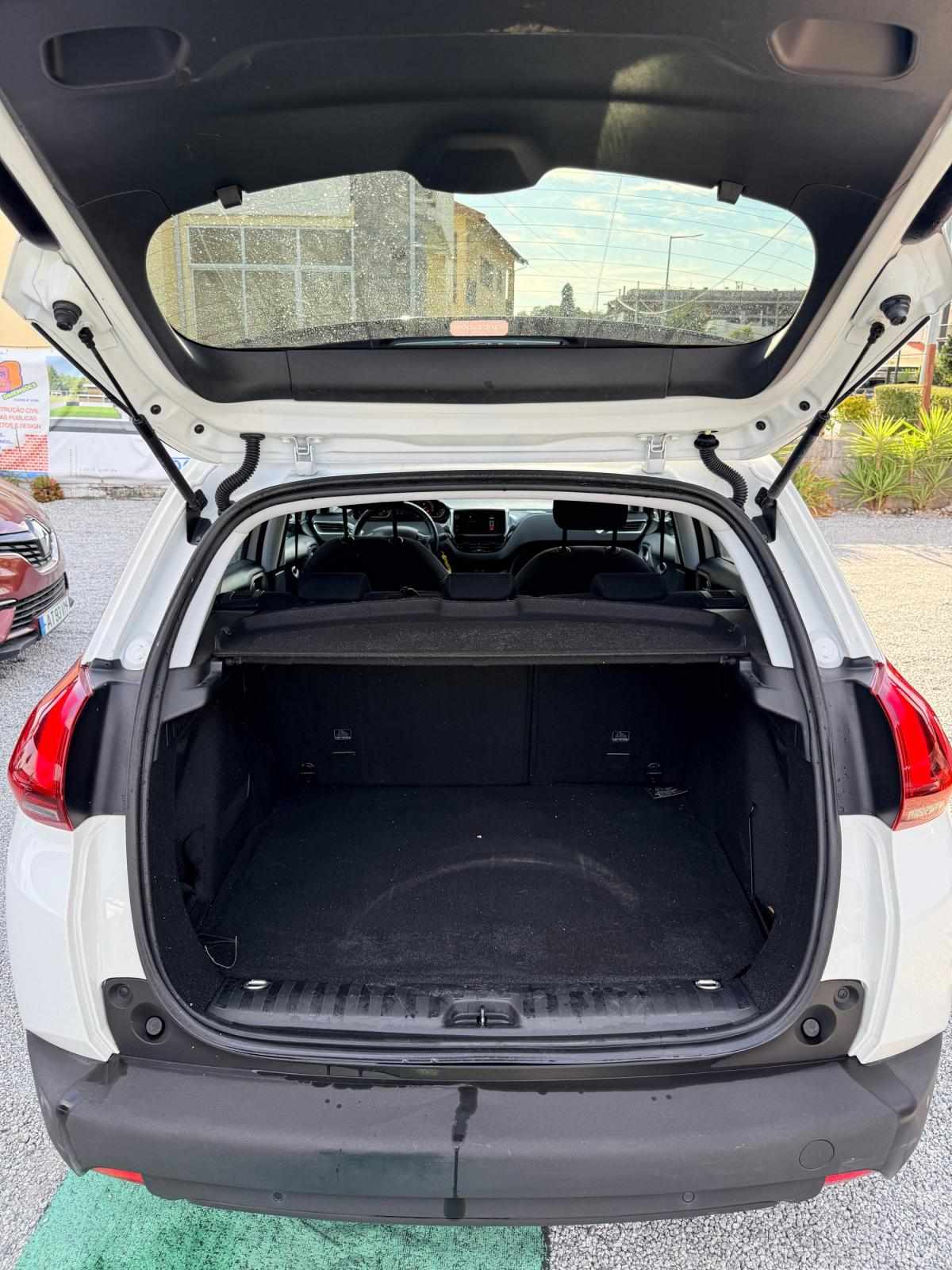 peugeot-2008-2017-diesel-1560cc