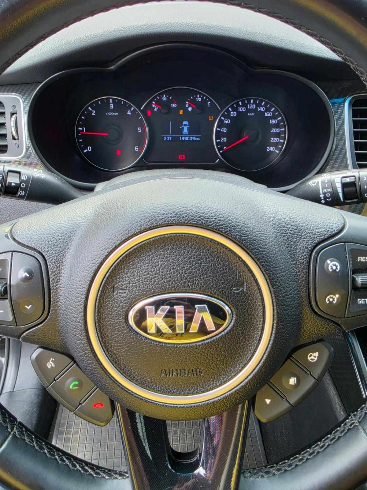 kia-carens-2017-diesel-1685cc